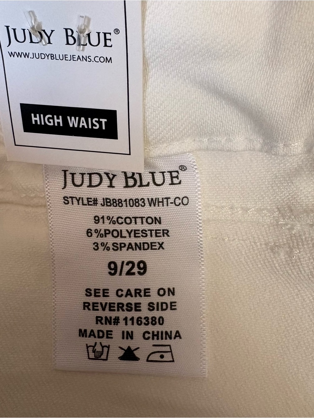 Judy Blue White Aurora Weekender Jeans 9/29 NWT - Picture 12 of 12